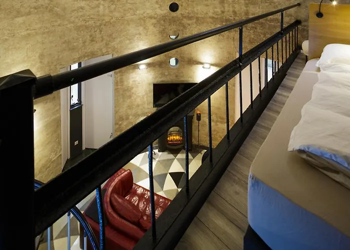 Boven In De Watertoren Met Dakterras * Strijen