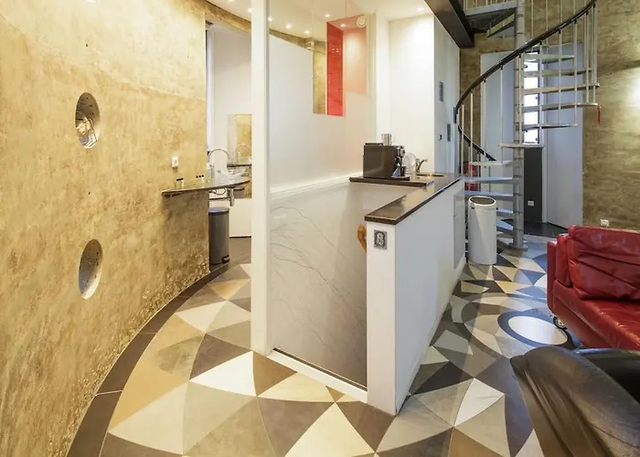 Boven In De Watertoren Met Dakterras *