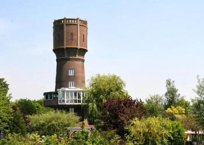 Boven In De Watertoren Met Dakterras
